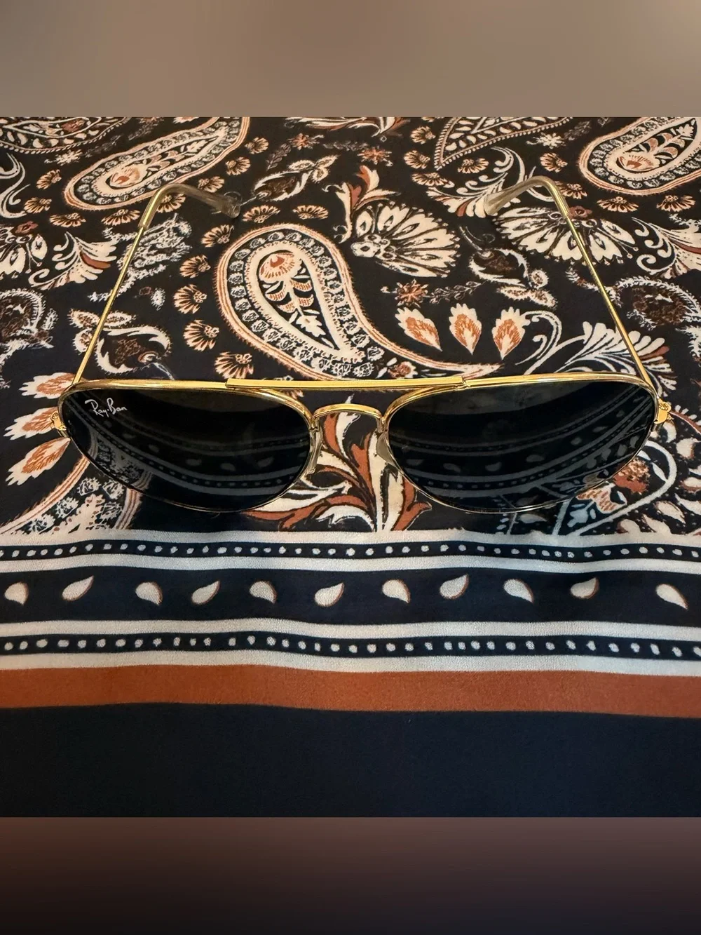 Ray-Ban RB3025 Aviator Large Metal Gold With Black Frames 62mm w/ Case